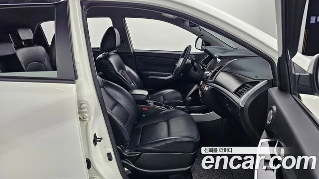 2014 KG Mobility 뉴코란도 C