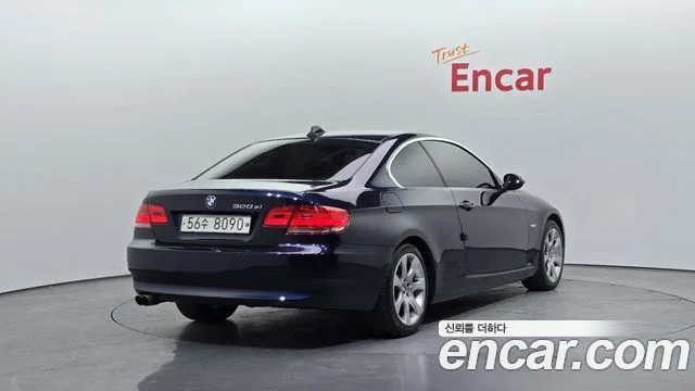 2007 BMW 3 Series (E90)