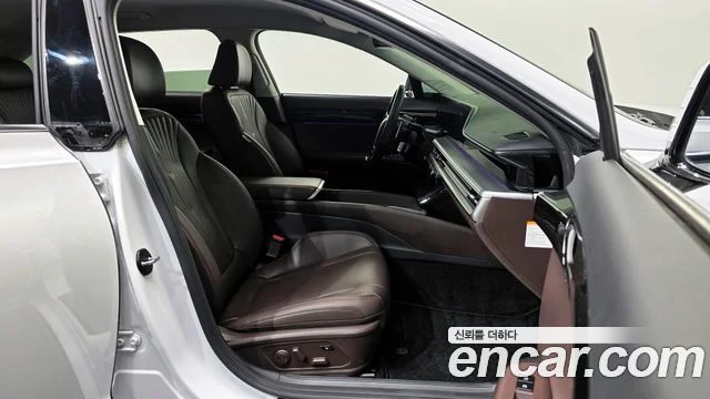 2023 Hyundai 그랜저 하이브리드 (GN7)